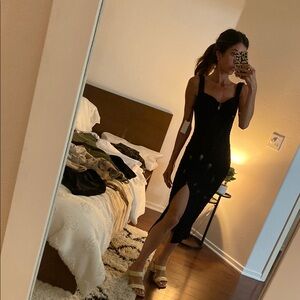 Elegant Black Midi Dress